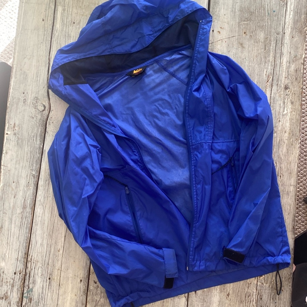 REI, nylon wind, jacket, men’s medium